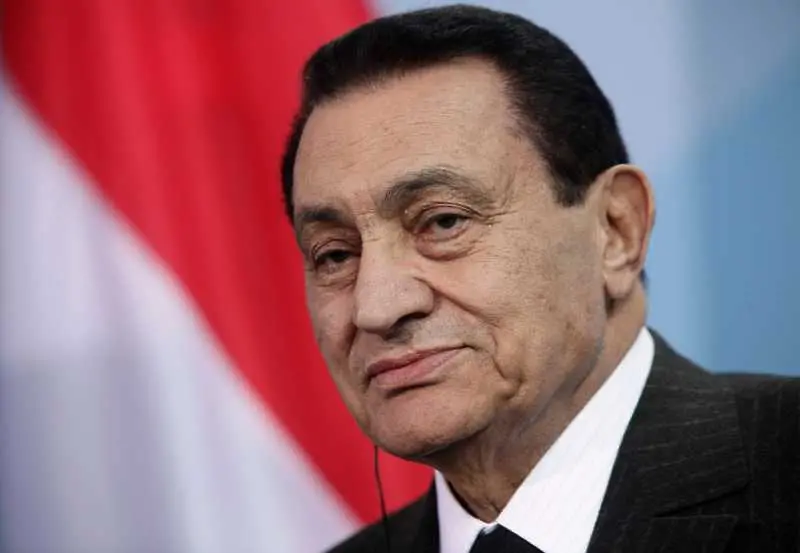 Почина сваленият от Арабската пролет президент на Египет Хосни Мубарак