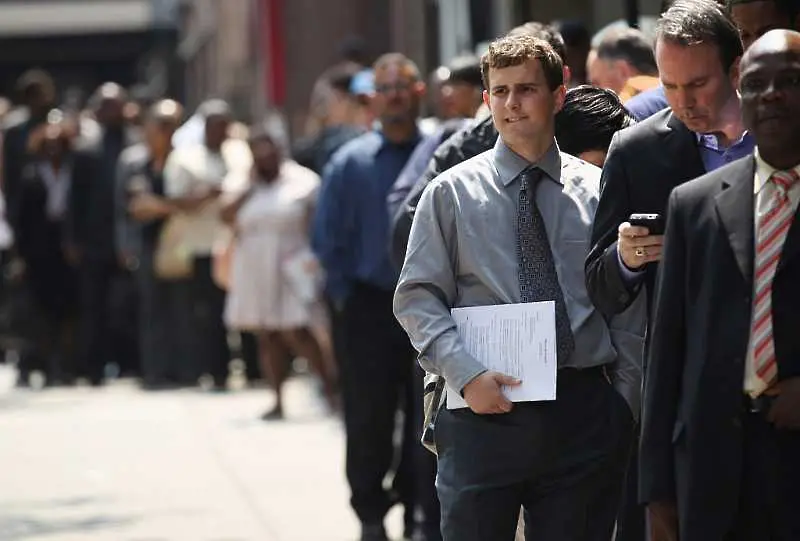 Невиждан скок на безработицата в САЩ. Над 3 млн. останаха без работа