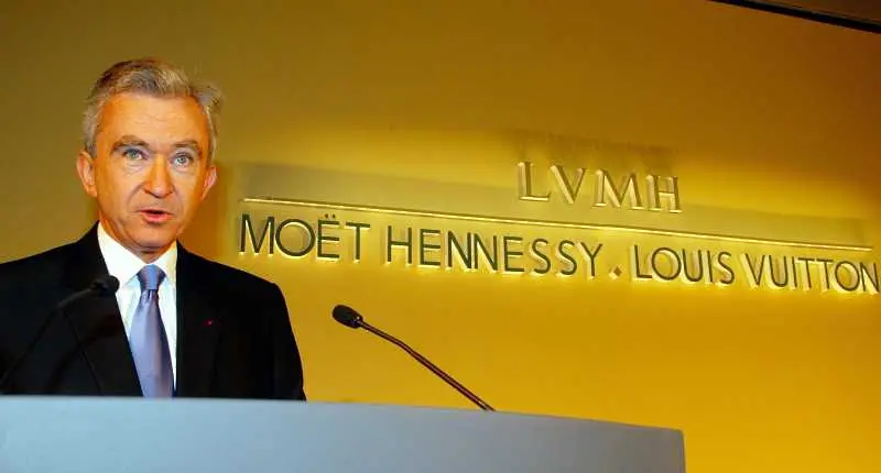 LVMH ще произвежда безплатни дезинфектанти за Франция