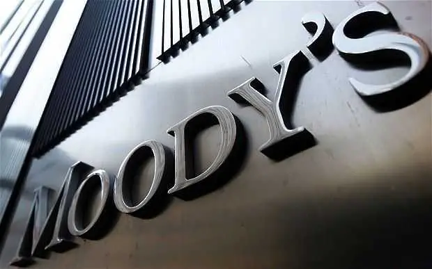 Moody's рязко понижи прогнозата си за автомобилните продажби тази година