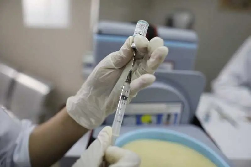 Милиони деца  в риск заради отлагането на имунизацията против морбили