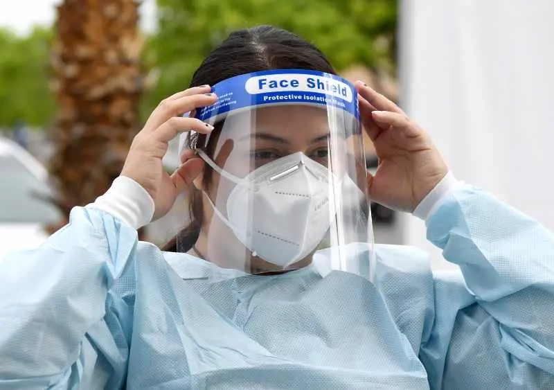 СЗО със специални съвети за правилната употреба на медицински маски