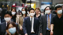 Всички жители на Хонконг получават маски за многократна употреба от правителството
