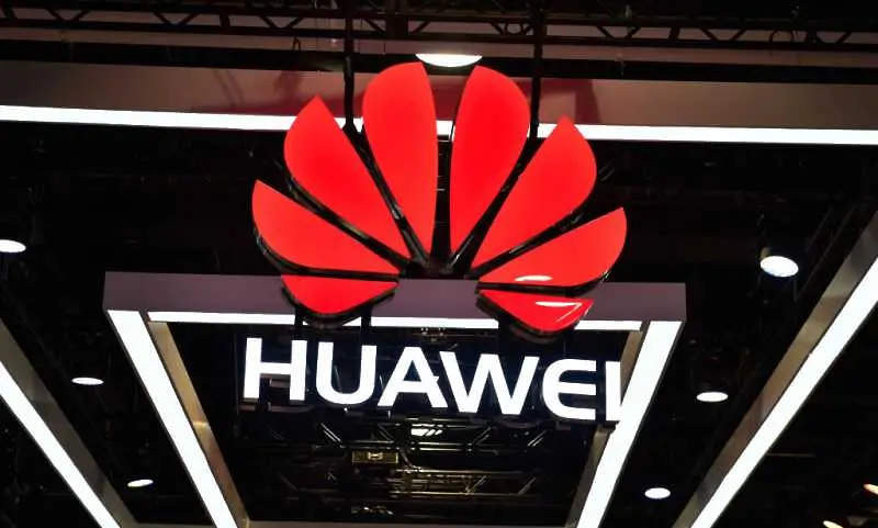 Huawei инвестира 1 млрд. паунда в R&D център във Великобритания