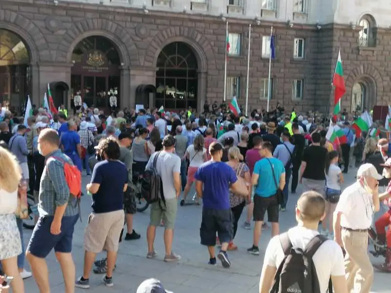 24-и ден на антиправителствени протести в София