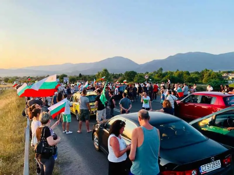 Образуваха дело за блокадата на пътя Стара Загора – Хасково