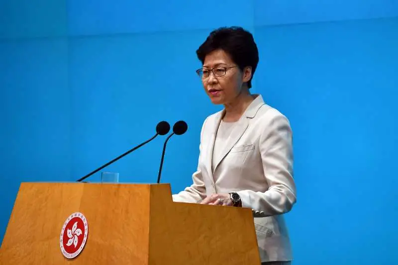 Хонконг отлага изборите с една година заради коронавируса
