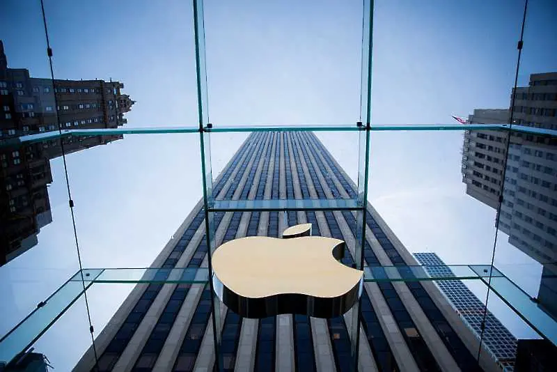 Apple надмина всички очаквания на Уолстрийт за тримесечието