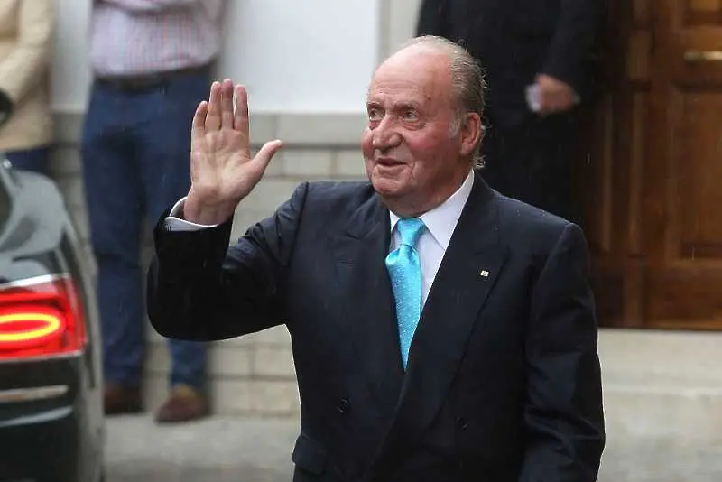 Бившият крал на Испания Хуан Карлос е напуснал страната