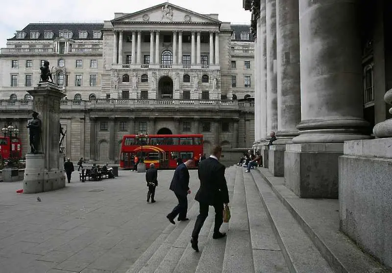 Английската централна банка остави водещата си лихва без промяна 