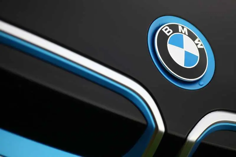 BMW ще създаде изцяло електрическа 5-та серия