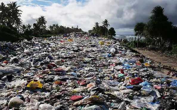 Най-големият остров от боклук вече е с размерите на Франция