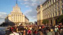 Протести за 57-ми ден: Центърът на столицата отново е блокиран