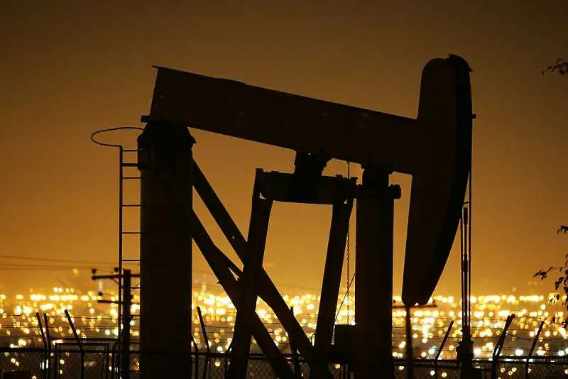 ОПЕК понижи прогнозата си за потреблението на петрол до края на годината 