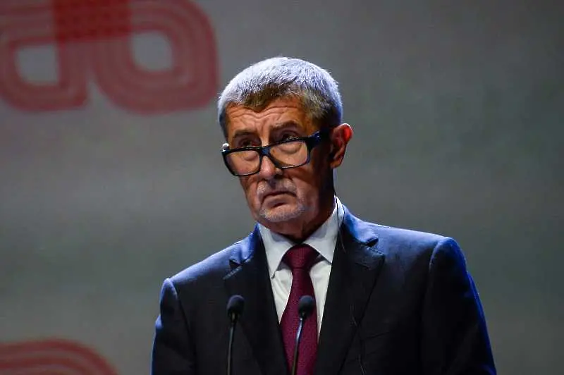 Чешкият здравен министър подаде оставка