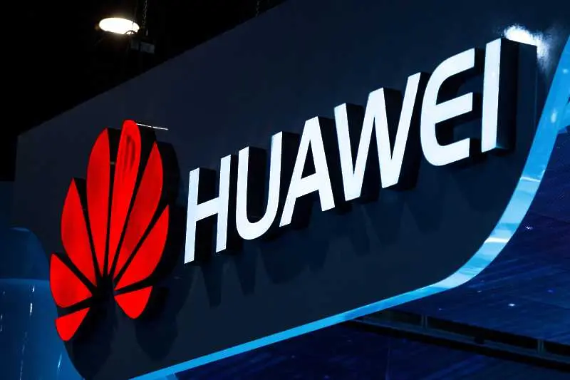 Huawei внедрява собствена операционна система през 2021-ва
