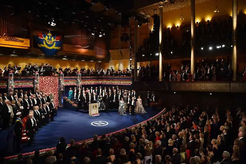 Макар и без бляскава церемония, тазгодишните нобелови лауреати ще получат наградите си