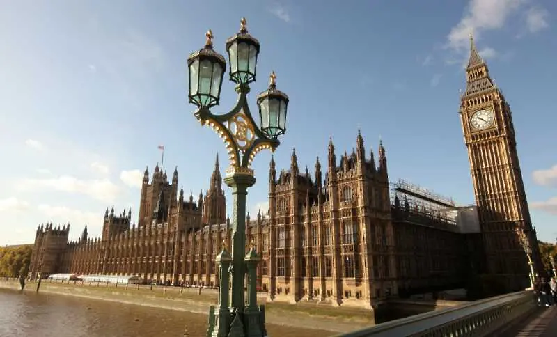 Спорният законопроект за вътрешния пазар влиза за обсъждане в британския парламент