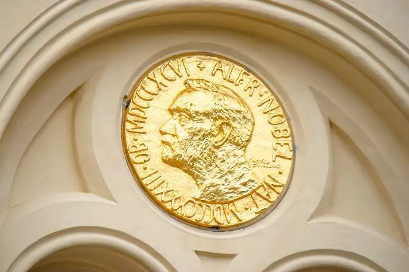 Без банкет и със скромна церемония връчват Нобеловата награда за мир