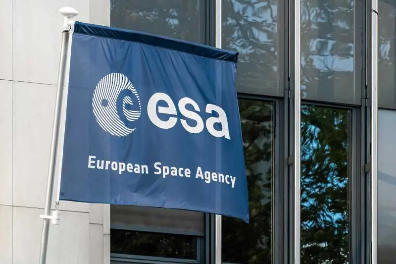 Европейската космическа агенция и НАСА създават система за защита от астероиди