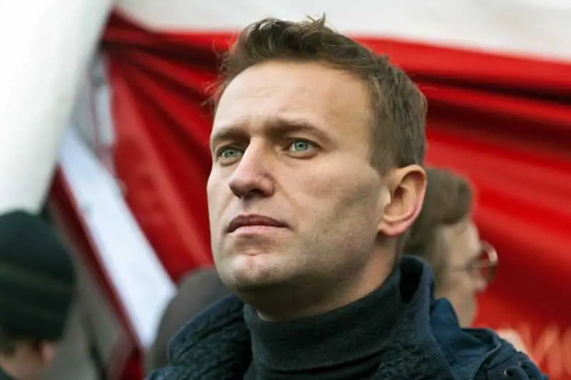 Навални поиска дрехите си от Русия, по тях може да има „Новичок“