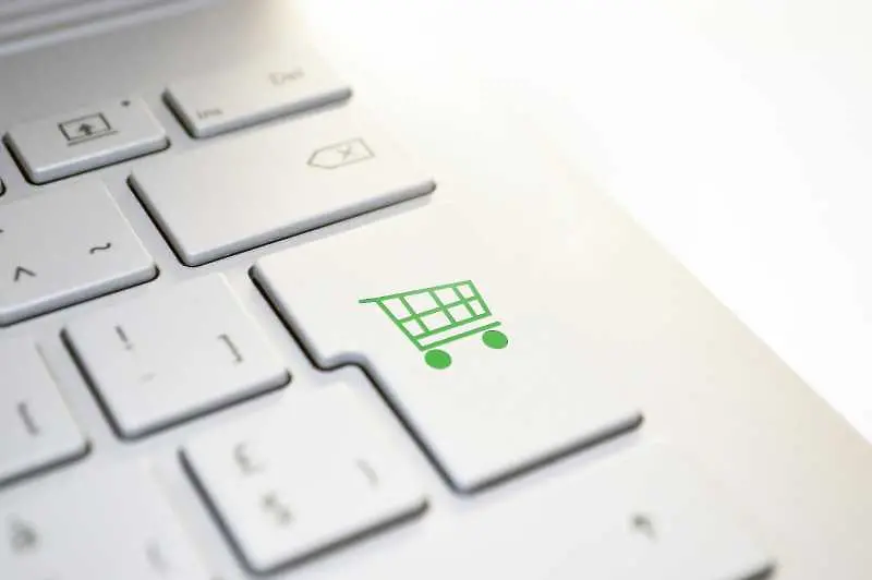 Нови правила ще пазят потребителите при пазаруване в интернет