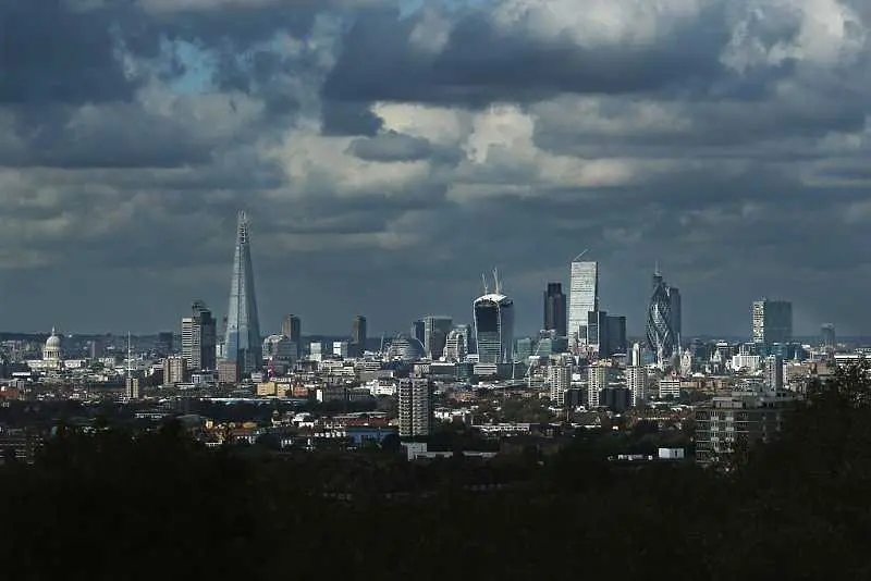Инвестицията на Goldman Sachs в Париж напомни за проблемите на Лондон след Брекзит