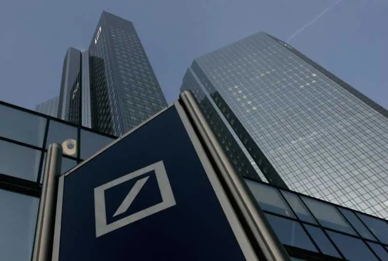 Deutsche Bank предлага 5% данък върху заплащането на хората, работещи от вкъщи след пандемията