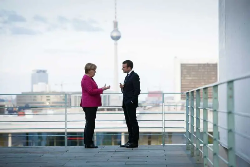 Противоположни ли са наистина позициите на Париж и Берлин за трансатлантическите отношения?
