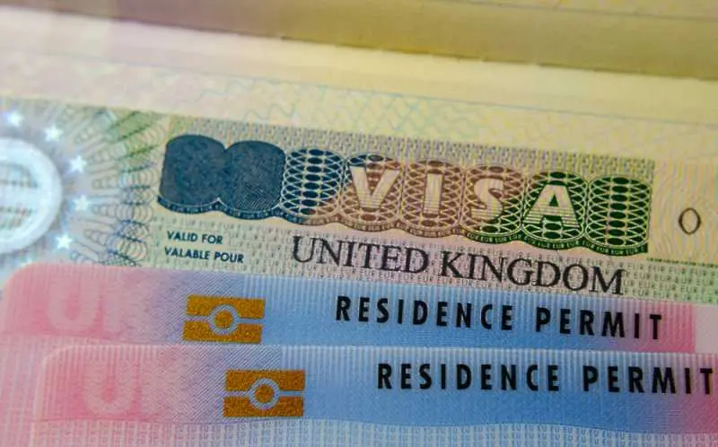 До 6 месеца пътуване и престой без виза във Великобритания след Нова година