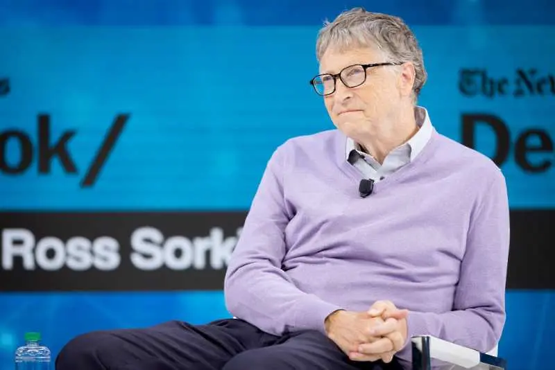 Бил Гейтс очаква да бъдат одобрени шест ваксини до пролетта на 2021 г.
