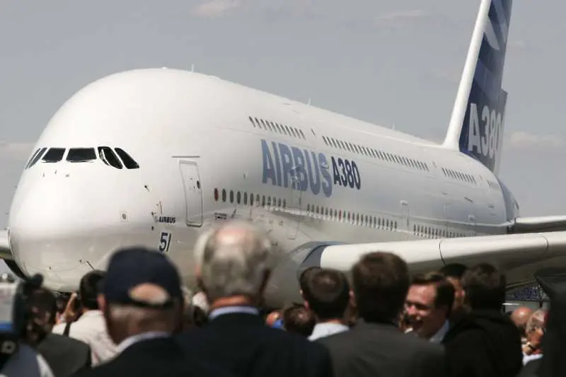 Airbus на път да изгуби 5 млрд. долара заради дълговите проблеми в AirAsia 