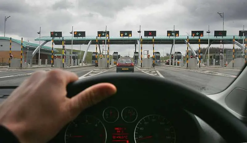 “Зелената карта“ за шофьорите става задължителна при влизане във Великобритания и Северна Ирландия