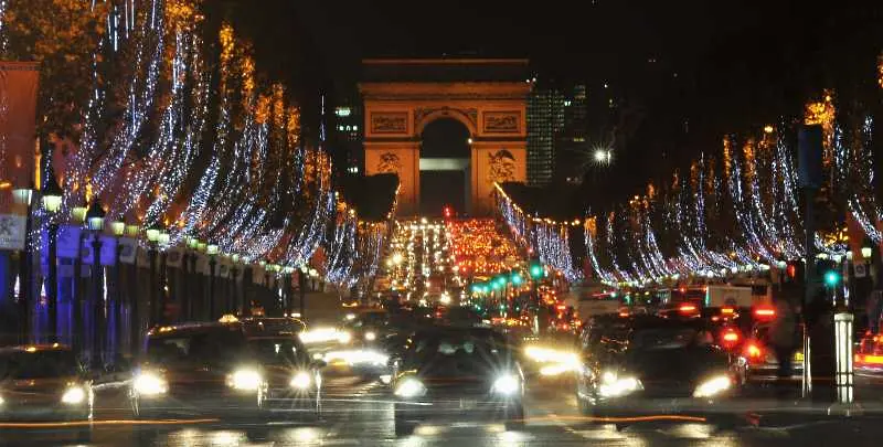 Париж преобразява „Шанз-Елизе“ с 250 млн. евро