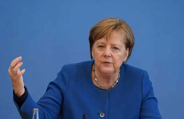 Това е заплаха! - Меркел сериозно разтревожена от новата мутация на COVID