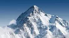 Издирвателната операция на тримата алпинисти, изчезнали в подножието на K2, приключи неуспешно