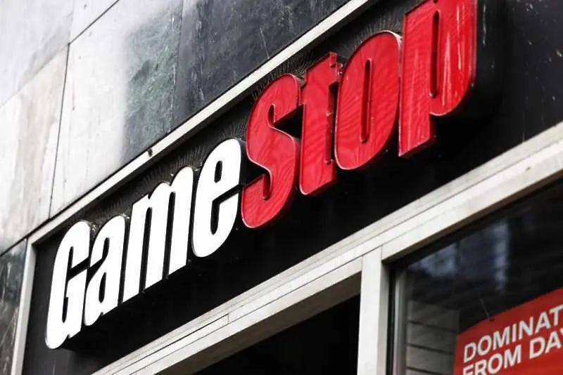 Цената на акциите на GameStop се удвои в сряда 