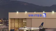 Boeing препоръча спиране на полетите на модела 777 след инцидента над Денвър
