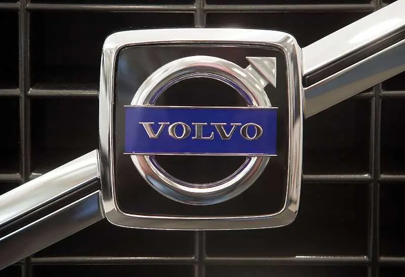 Volvo спира производството на коли заради дефицита на микрочипове