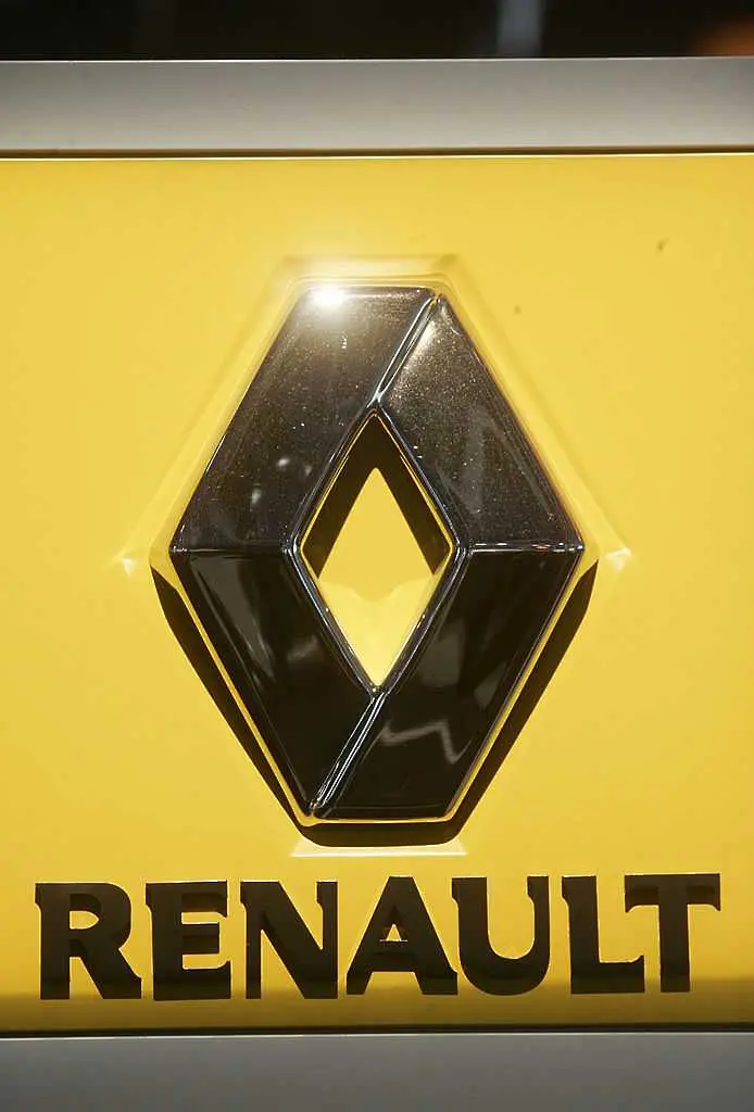 Renault продаде акции в Daimler за 1,1 млрд. евро 