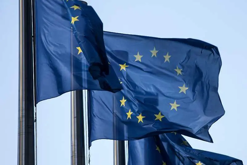 ЕС ще набира заеми от 150 млрд. евро годишно за финансирането на възстановителния фонд