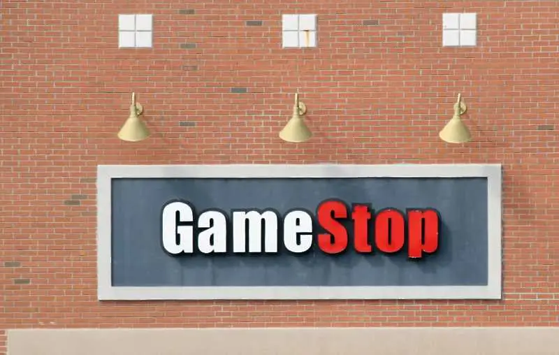 GameStop разпродава свои акции на стойност 1 млрд. долара 