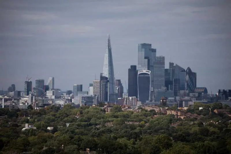  Щетите върху Лондонското сити от Брекзит са по-тежки от очакваното