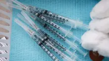 Китай ще опита смесване на ваксини за постигане на по-голяма ефективност