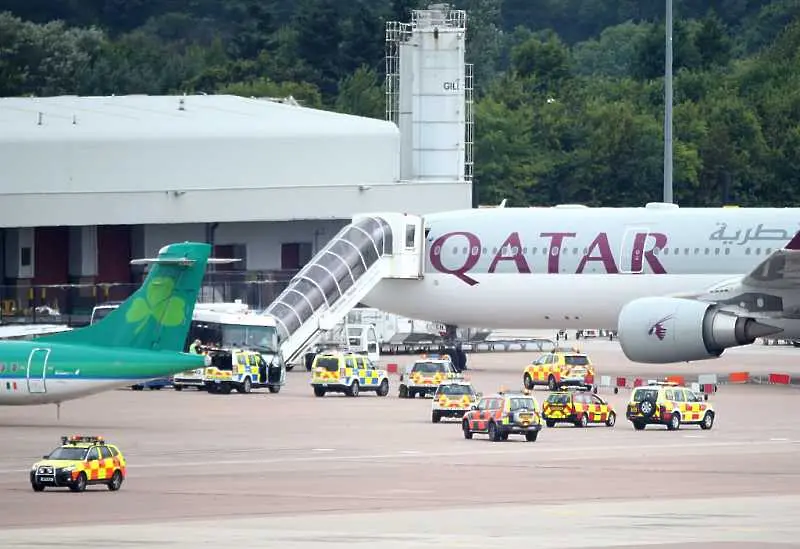 Шефът на Qatar Airways очаква ваксинацията срещу COVID-19 да се превърне в изискване за пътуване 