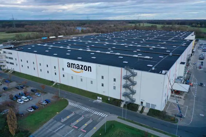 Amazon декларирал загуба в Европа въпреки огромните приходи