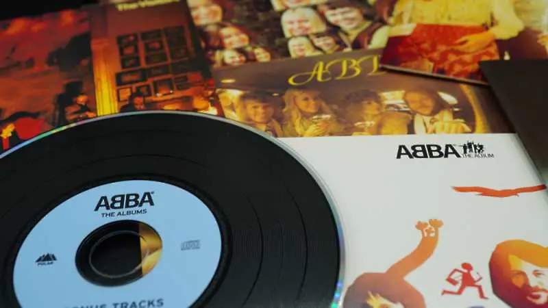ABBA пускат нови песни
