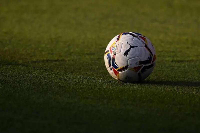 УЕФА санкционира 9 от клубовете, които се отказаха от Европейската Суперлига