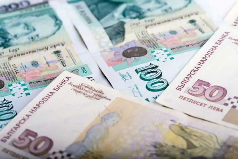 Спестяванията на милионерите в България се увеличиха с 800 млн. лв.  за 1 година