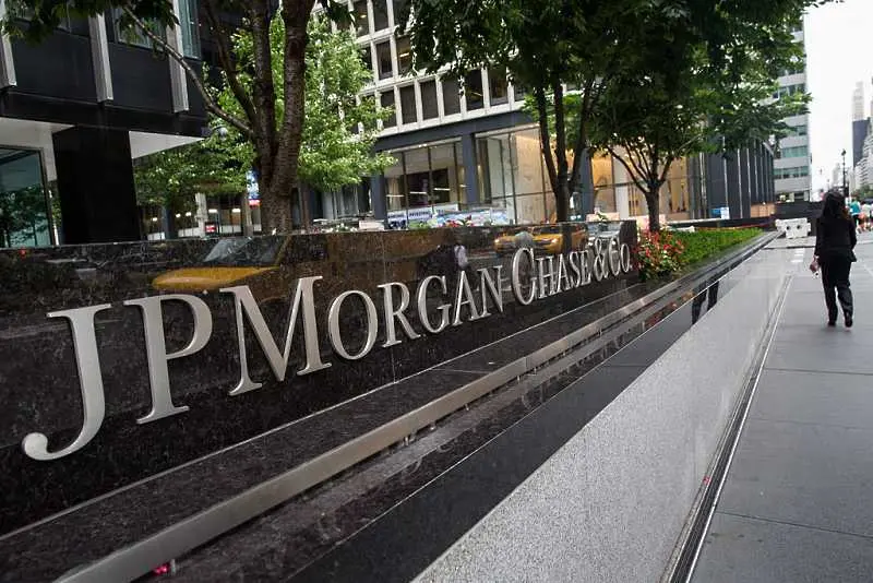 JPMorgan Chase трупа кеш в очакване на продължителна инфлация